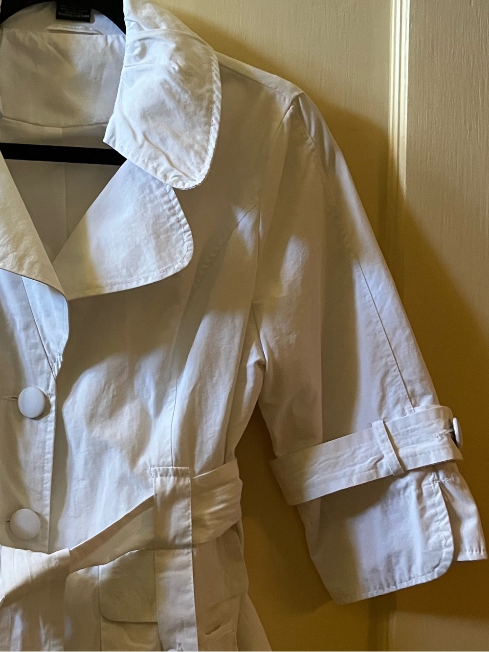 Cropped White Women's Trench Jacket with Belt